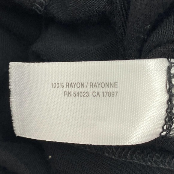 OLD Navy Black Layered Tiered Blouse Size Medium - Picture 11 of 11